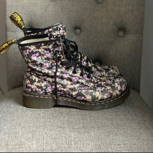 Floral Dr Martens